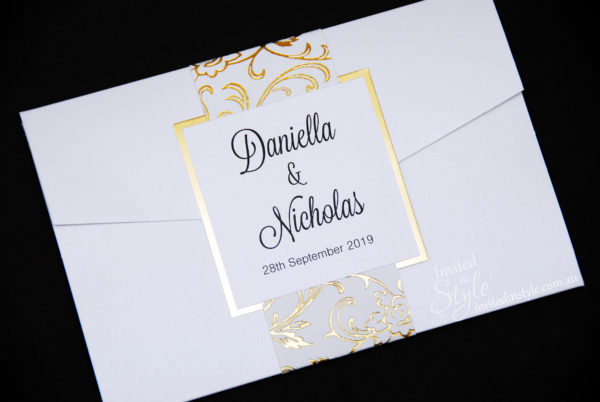 Horizontal Pocketfold with designer paper