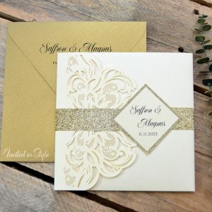 Duchess - Square Pocketfold