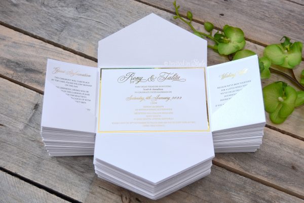All-in-one invitation with Foil - Image 4