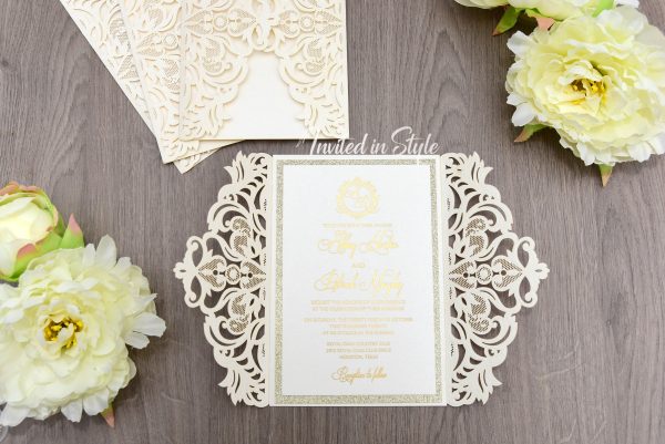 Duchess - Gate fold - Image 3