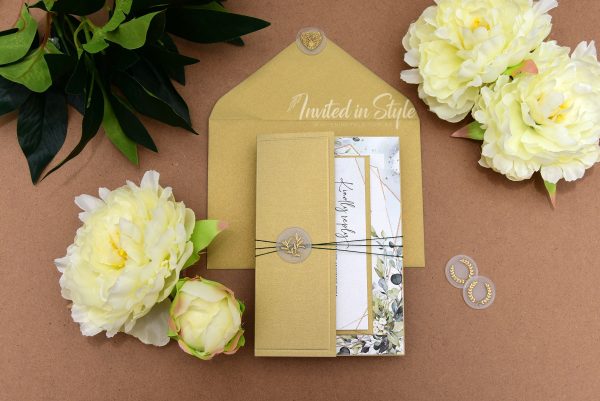 Half-fold wrap with wax seal - Image 4