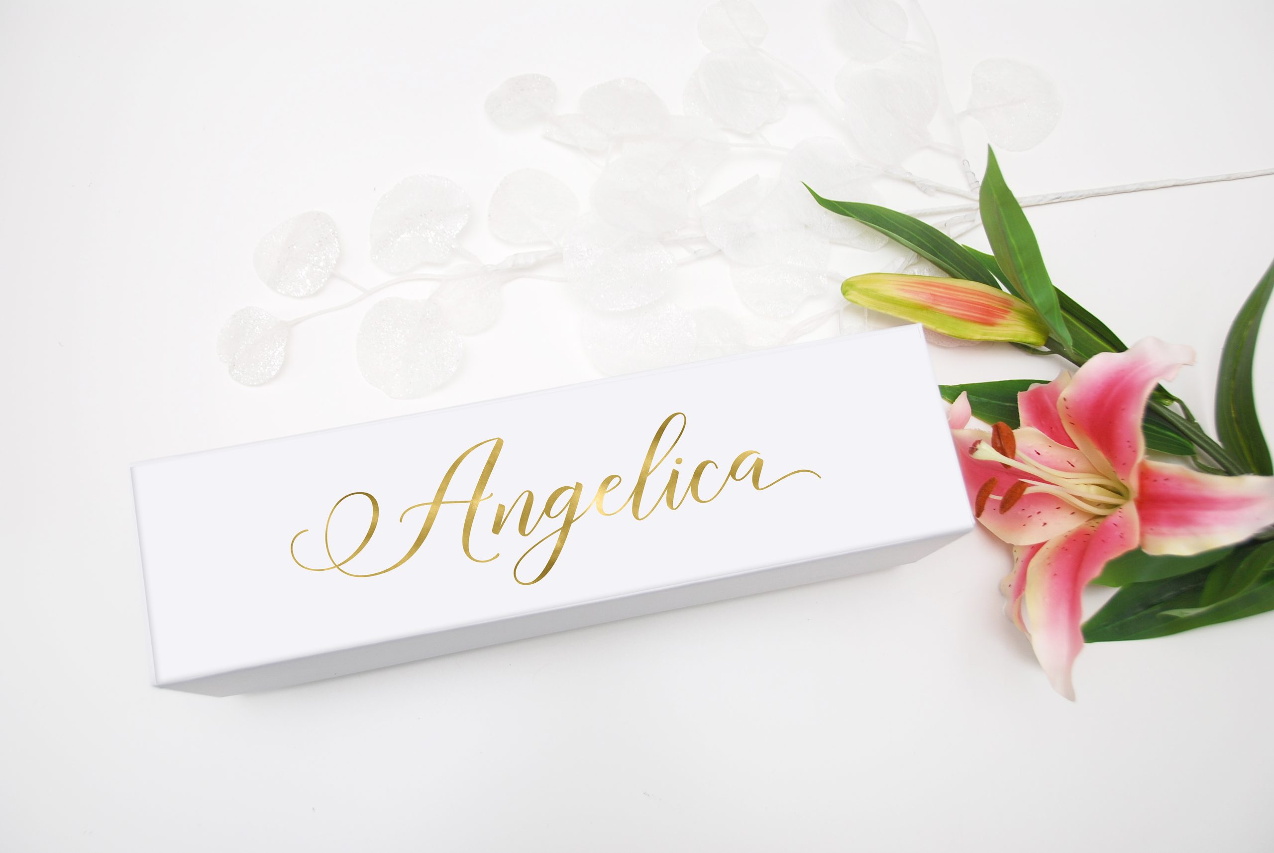 Single, magnetic lid keepsake box - Image 7